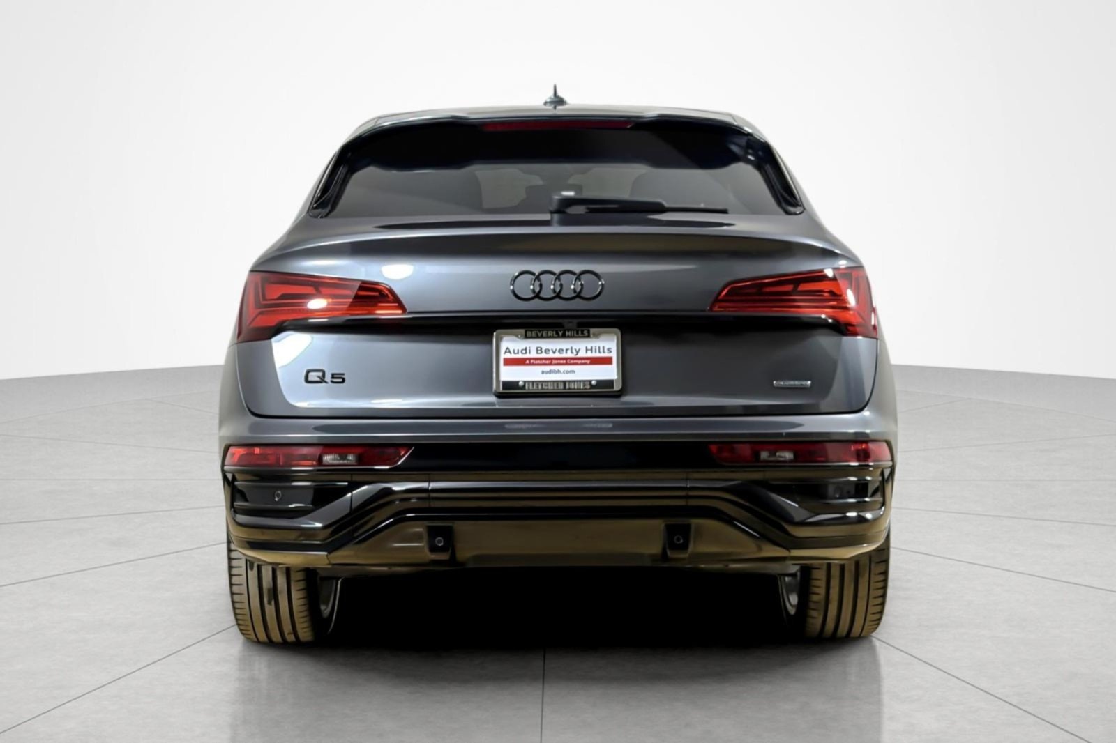Used 2024 Daytona Gray Pearl Effect Audi S line Premium Plus 45 TFSI quattro image 4