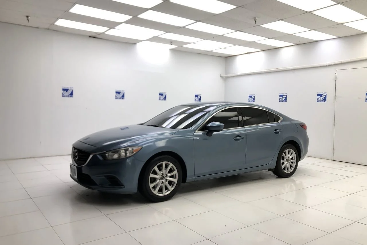 Used 2017 Deep Crystal Blue Mazda Sport image 5