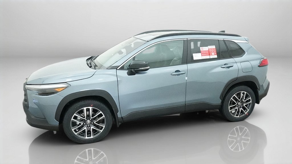 New 2026 Celestite Toyota XLE image 3
