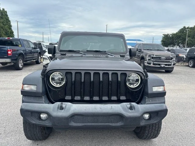 Used 2020 Gray Jeep Unlimited Willys image 2