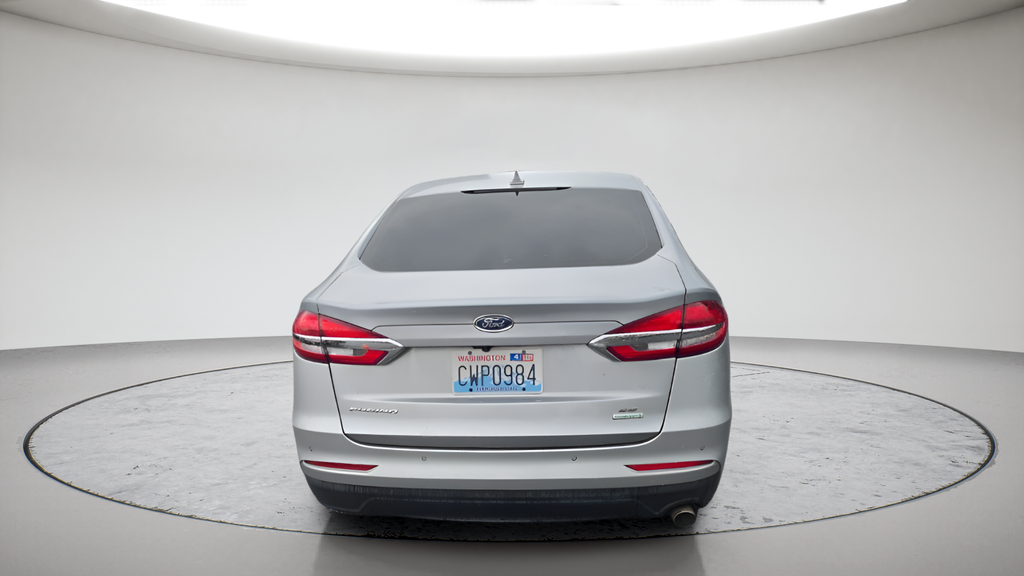 Used 2020 Silver Metallic Ford SE image 4