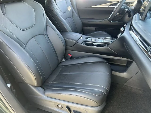 2026 INFINITI QX60 LUXE - Photo 12