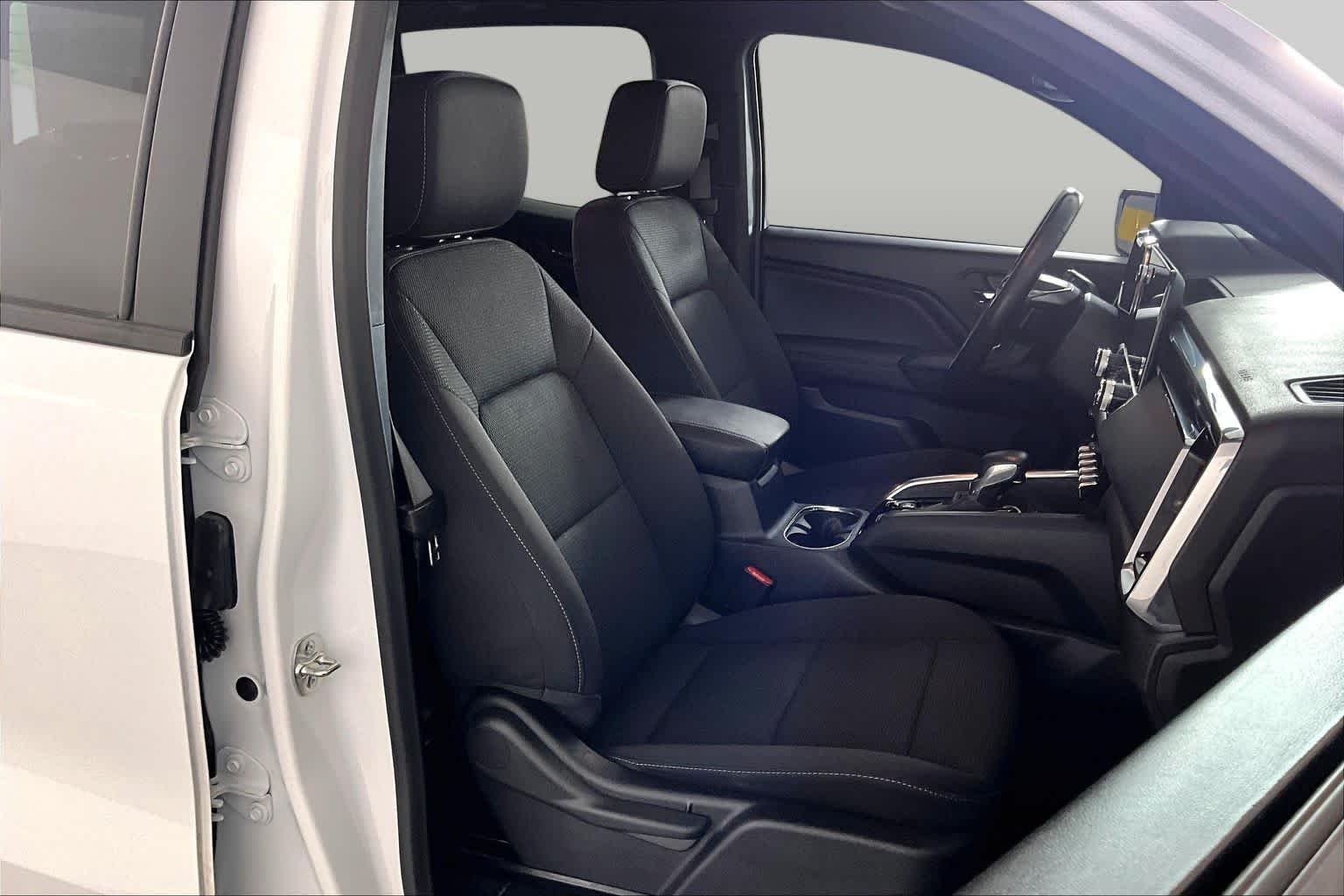 Used 2024 Summit White GMC 2WD Elevation image 14