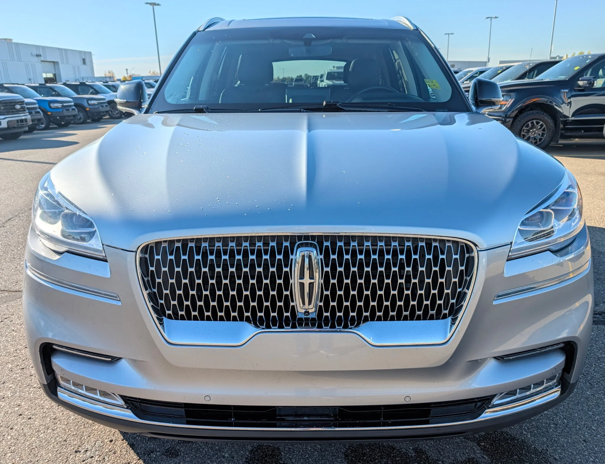 Used 2023 SILVER Lincoln RESERVE AWD image 8