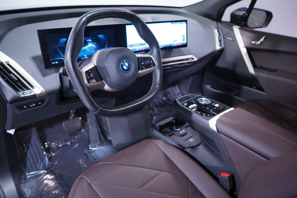Certified Used 2024 Blue BMW xDrive50 image 6