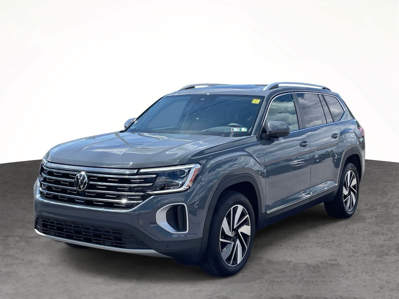 New 2026 Pure Gray Volkswagen 2.0T SEL image 11