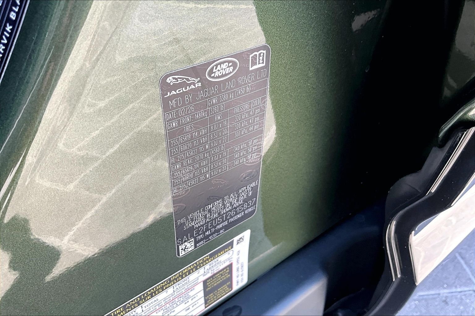 New 2026 Woolstone Green Land Rover X-Dynamic SE image 14