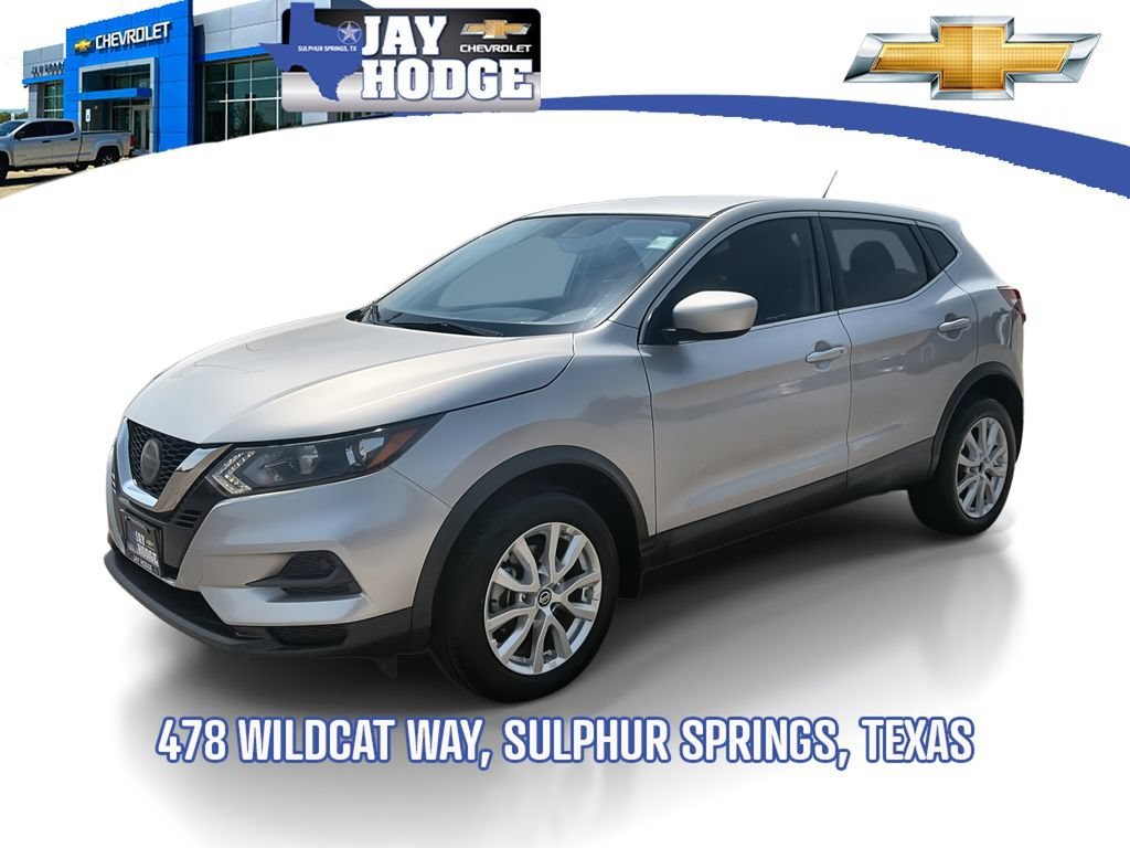 Used 2020 Silver Nissan S FWD Xtronic CVT image 1