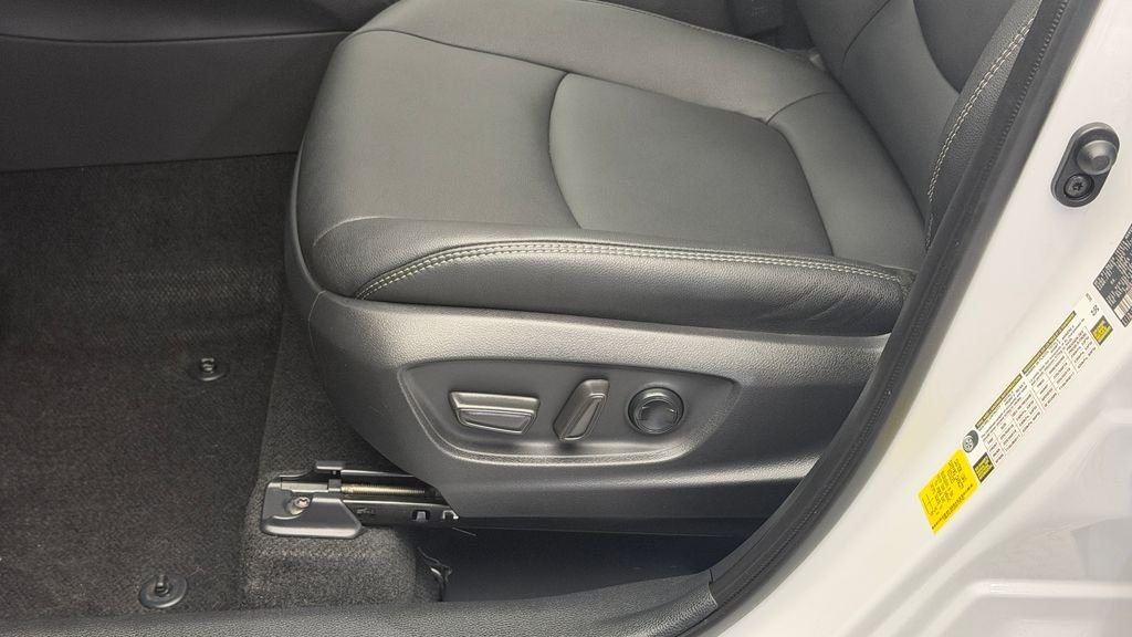 Used 2025 Beige Toyota XLE image 15