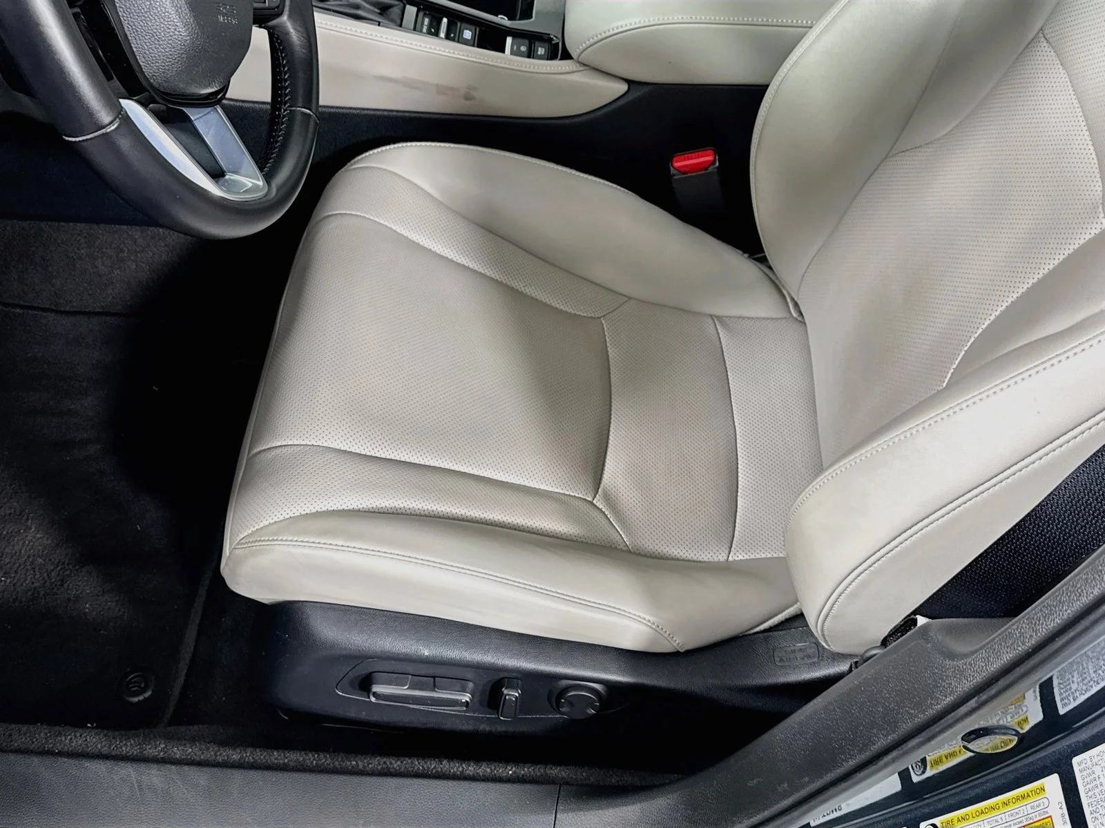 Used 2024 Gray Honda Touring image 19
