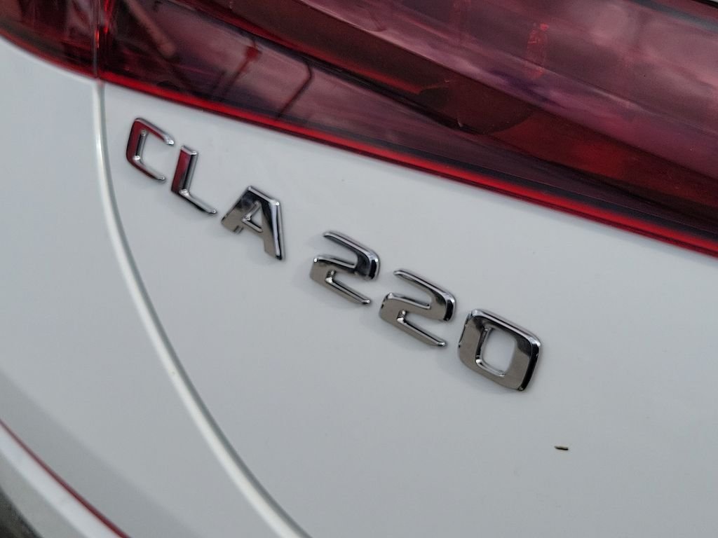New 2027 Polar White Mercedes-Benz CLA 220 image 7