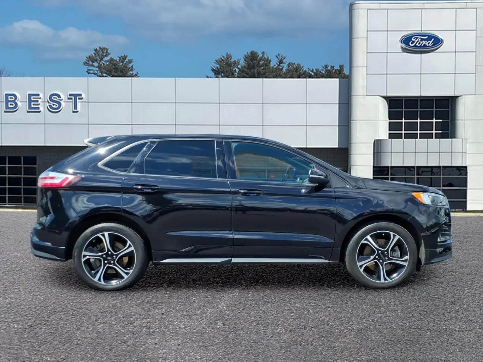 Used 2024 Agate Black Ford ST image 9