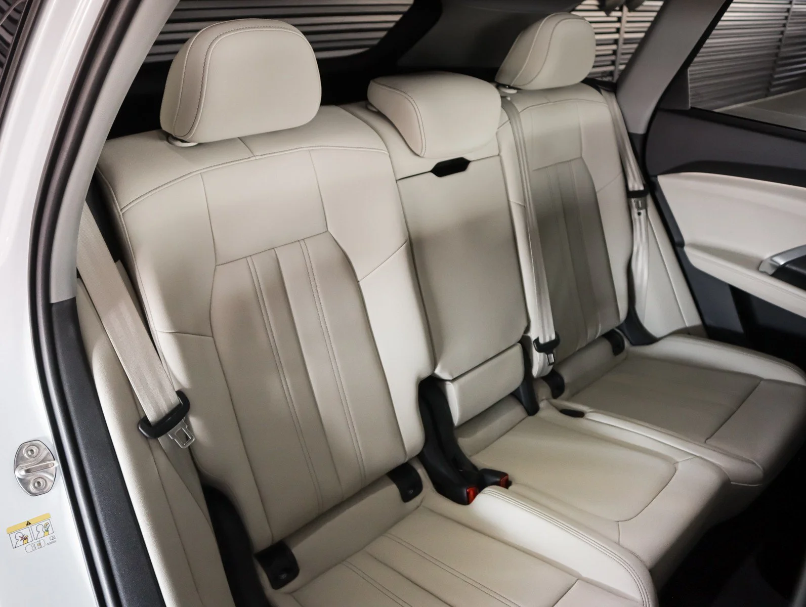 Certified Used 2025 Glacier White Metallic Audi Premium image 11
