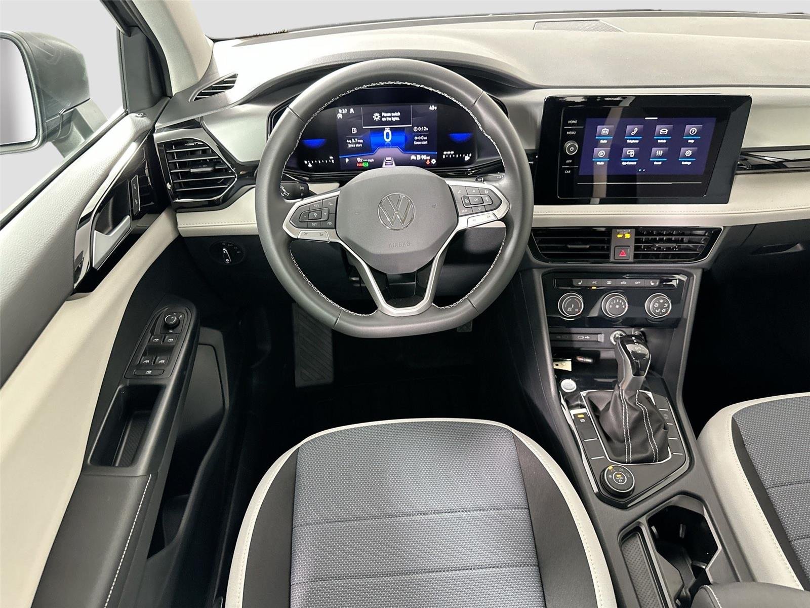 New 2026 Platinum Gray Metallic Volkswagen S image 20