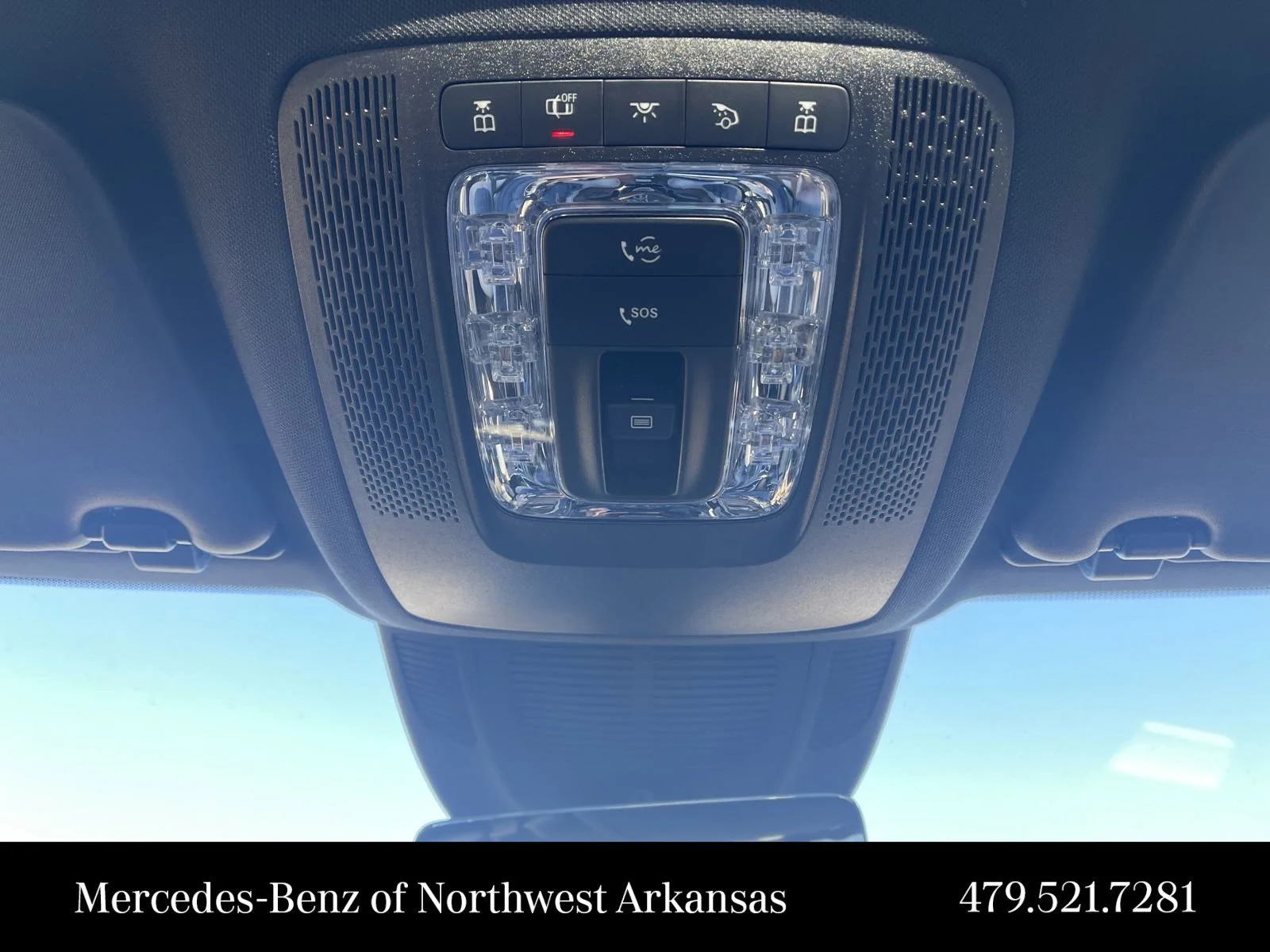 Used 2025  Mercedes-Benz  image 42