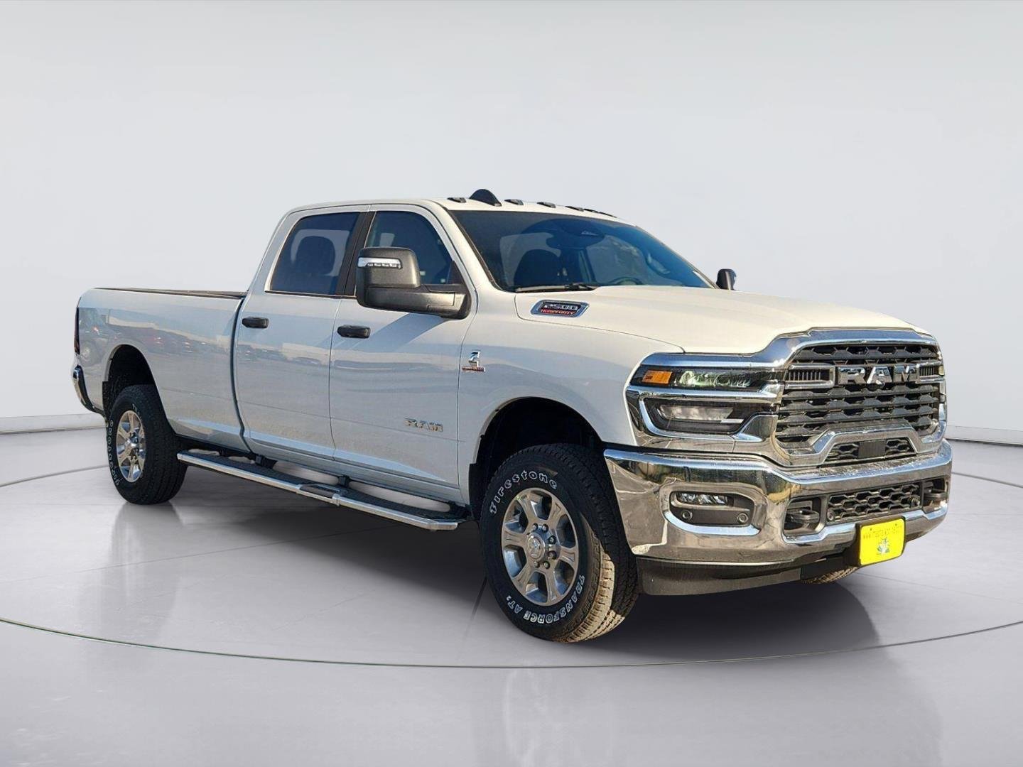 New 2026 Bright White Clear-Coat Exterior Paint RAM Lone Star image 7