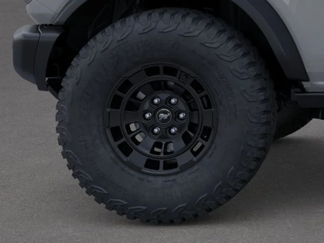 New 2026 Avalanche Gray Ford Badlands® image 21