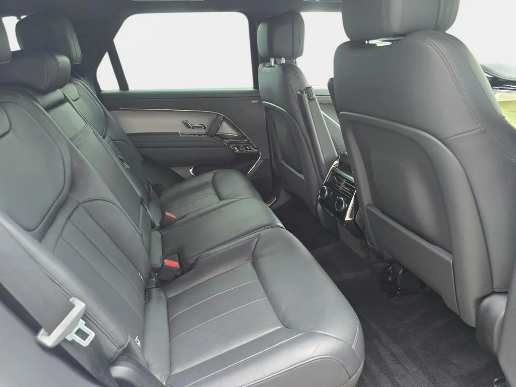 Certified Used 2024 White Land Rover Dynamic SE image 11