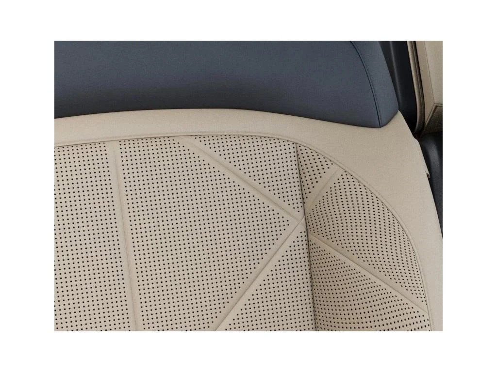 New 2027 Glacial White Pearl Kia EX image 24