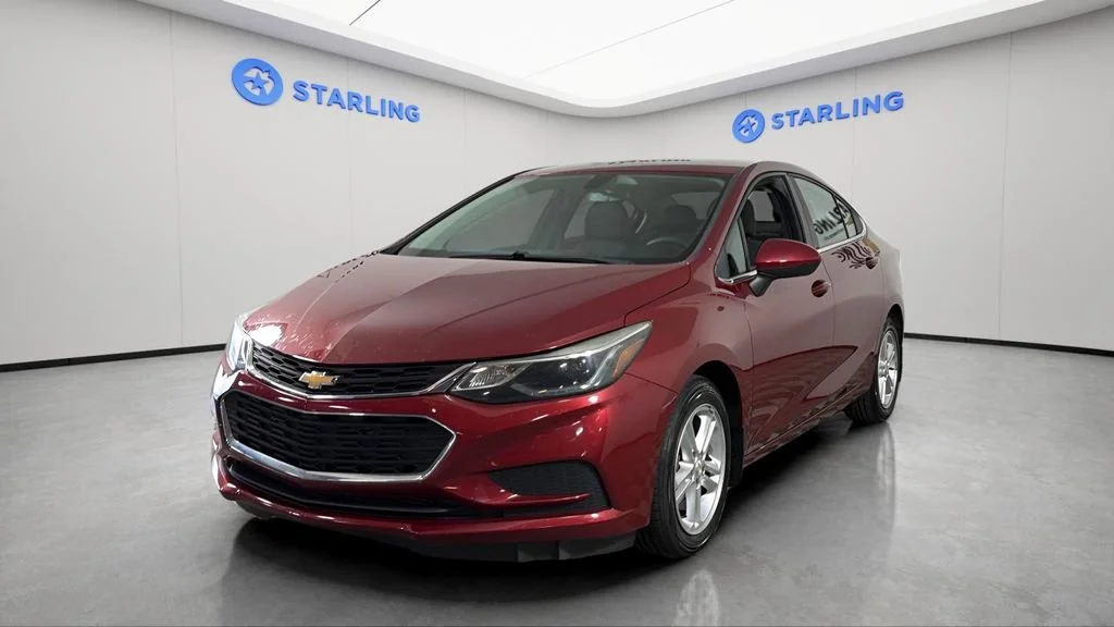 Used 2017 CAJUN RED TINTCOAT Chevrolet LT image 2