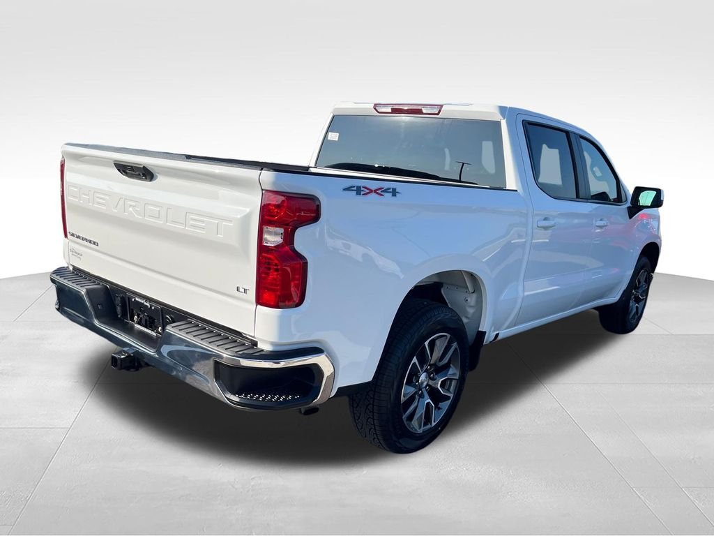 Used 2024 White Chevrolet LT image 5