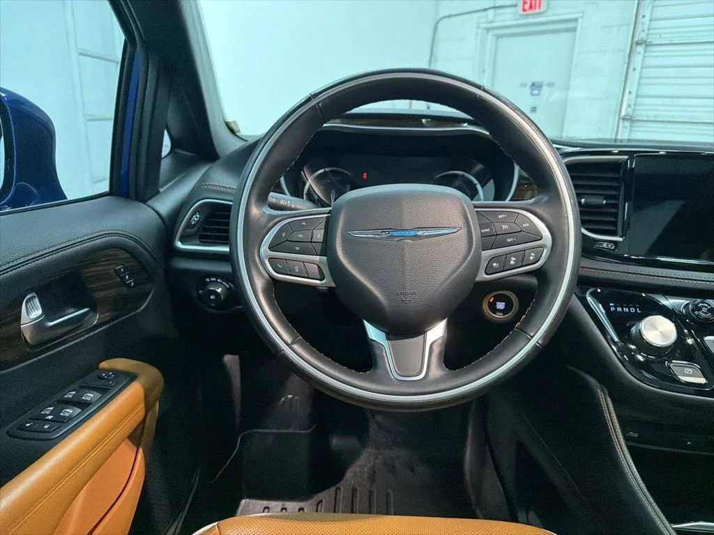 Used 2021 Blue Chrysler Pinnacle image 22