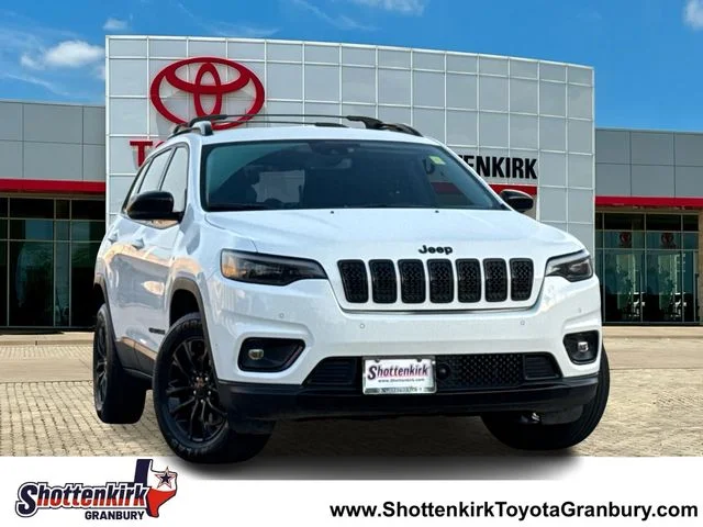2023 Jeep Cherokee Altitude Lux 4X4's photo
