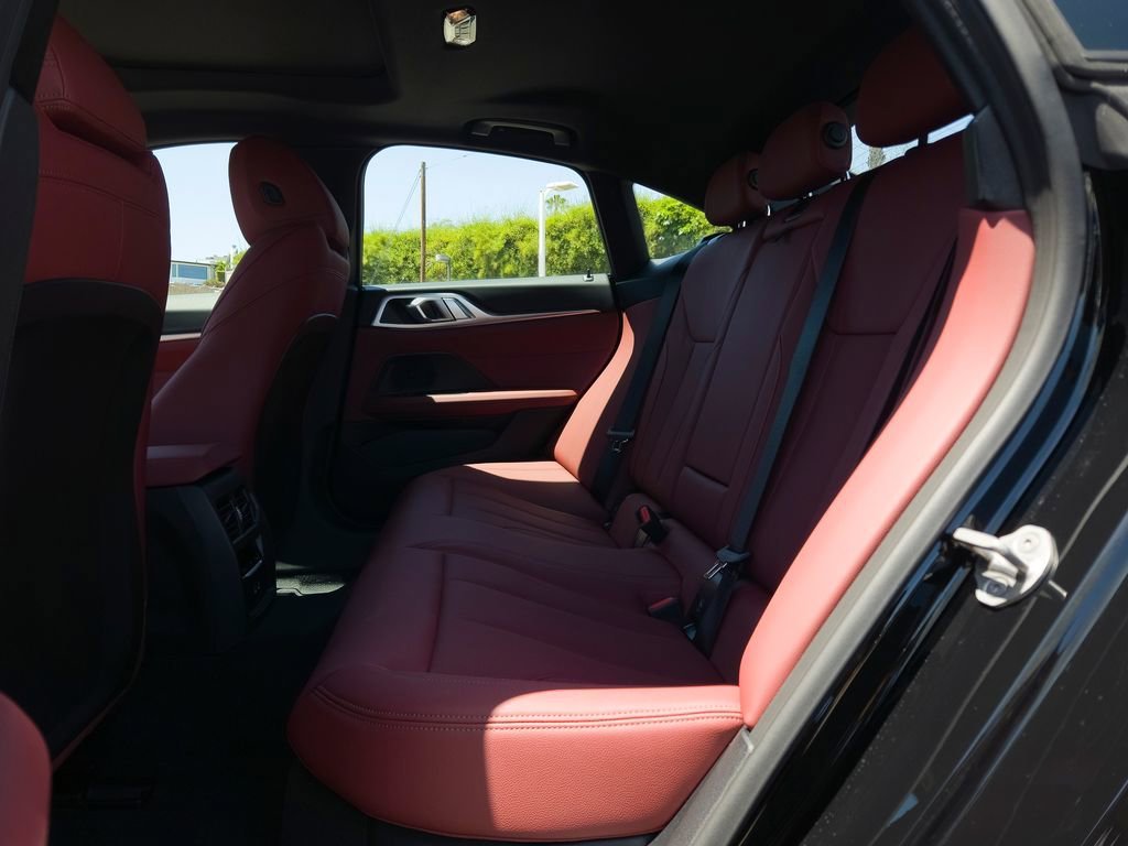 New 2026 Jet Black BMW eDrive40 image 9