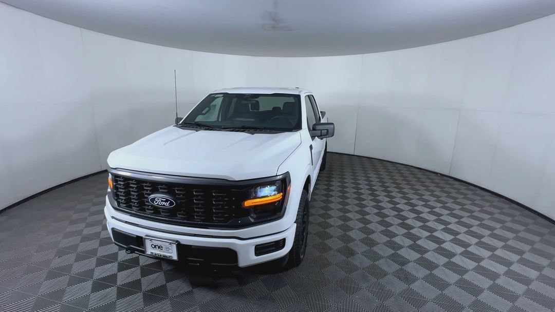 New 2026 Oxford White Ford STX image 3