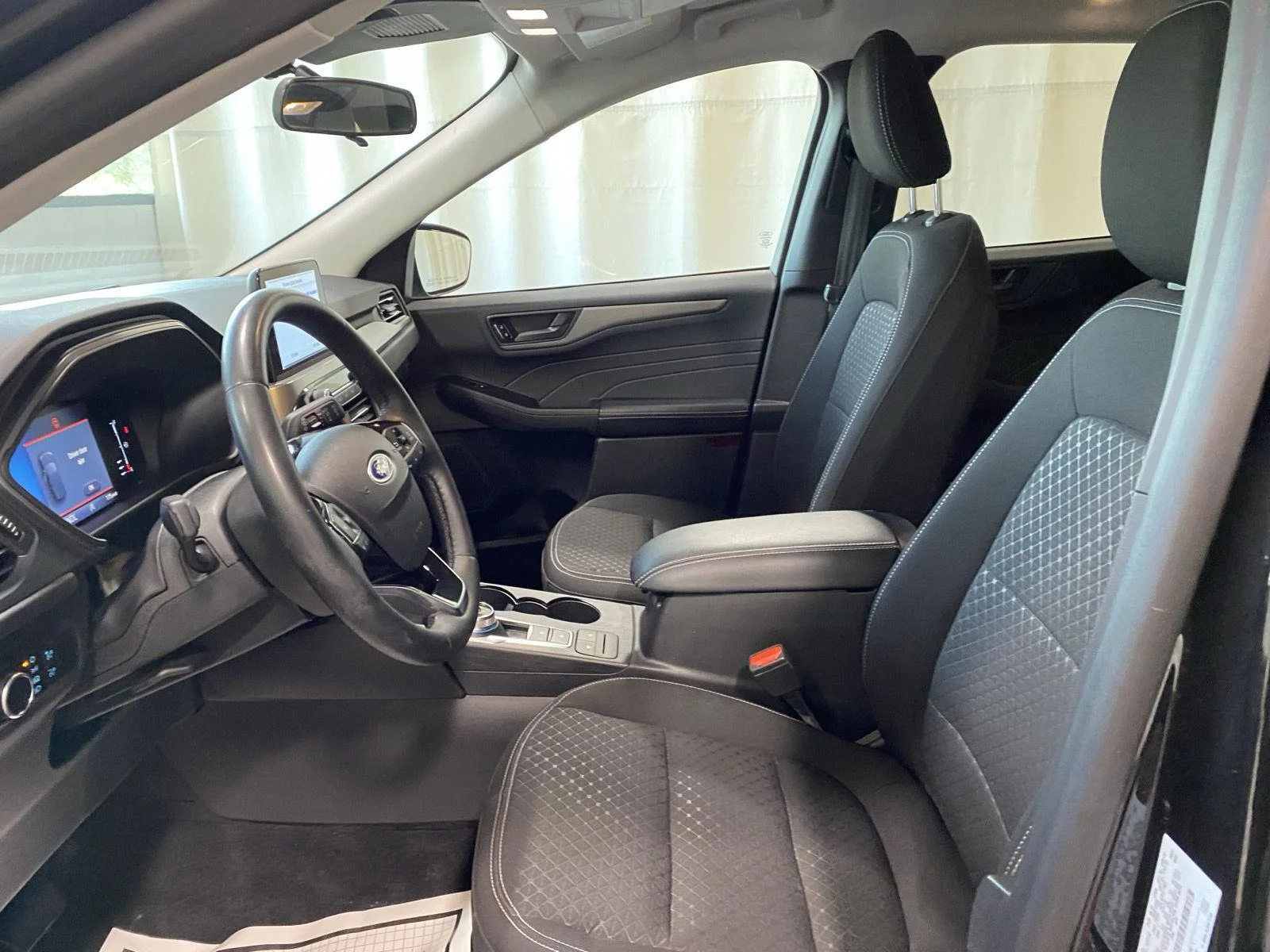 Used 2023 Agate Black Ford Active image 16