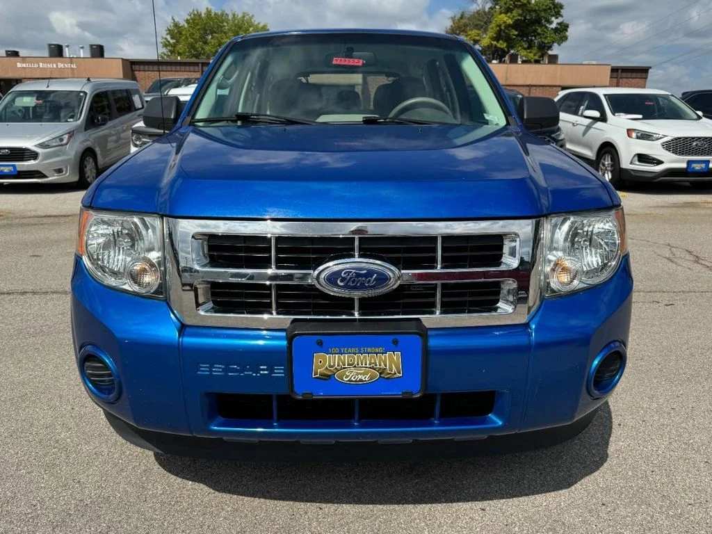 Used 2011 Blue Flame Metallic Ford XLS image 9