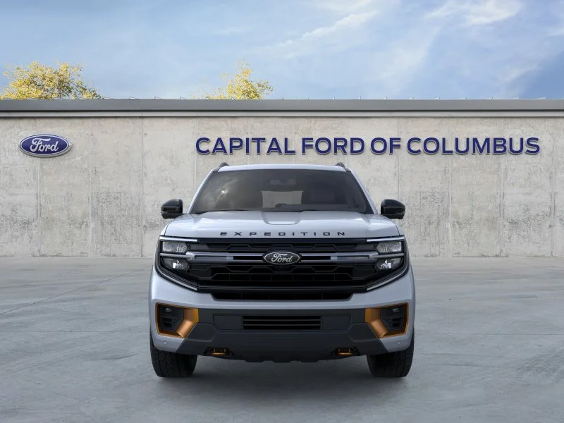 New 2026 Glacier Gray Metallic Tri-Coat Ford Tremor® image 25