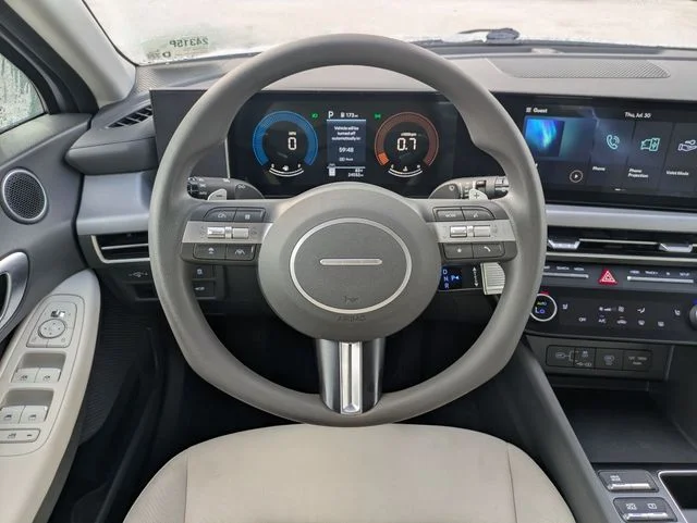 Used 2025 Silver Hyundai SEL image 11
