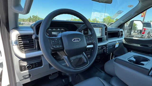 New 2023 White Ford XL image 19