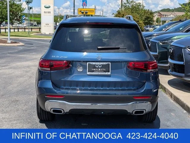 Used 2022 Blue Mercedes-Benz GLB 250 image 6