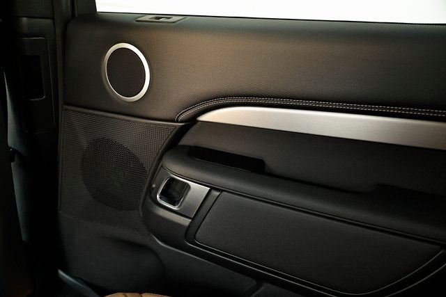 2026 Land Rover Discovery Gemini Edition - Photo 36