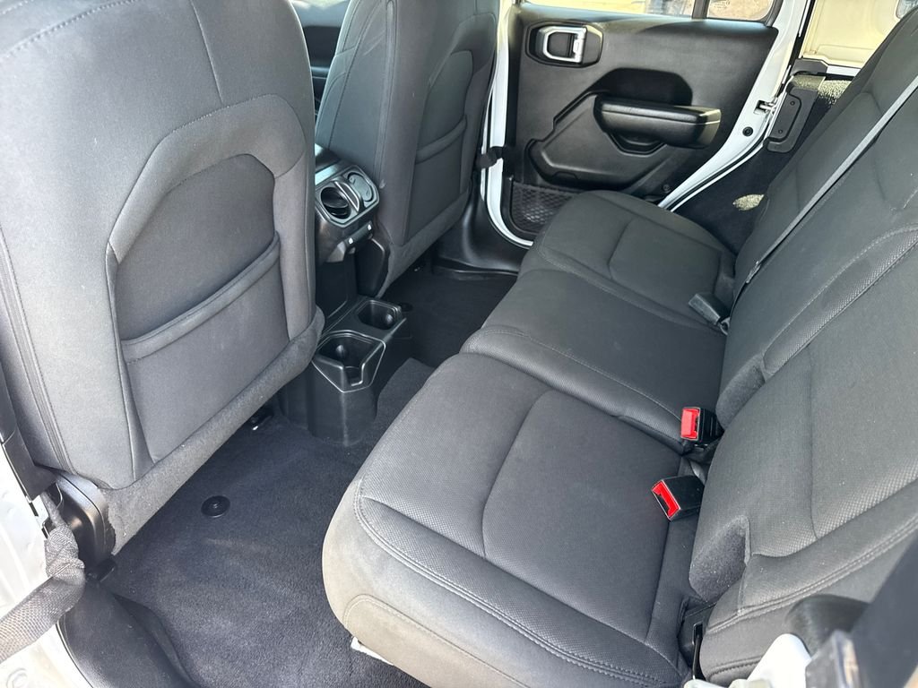 Used 2023 White Jeep Sport S image 19