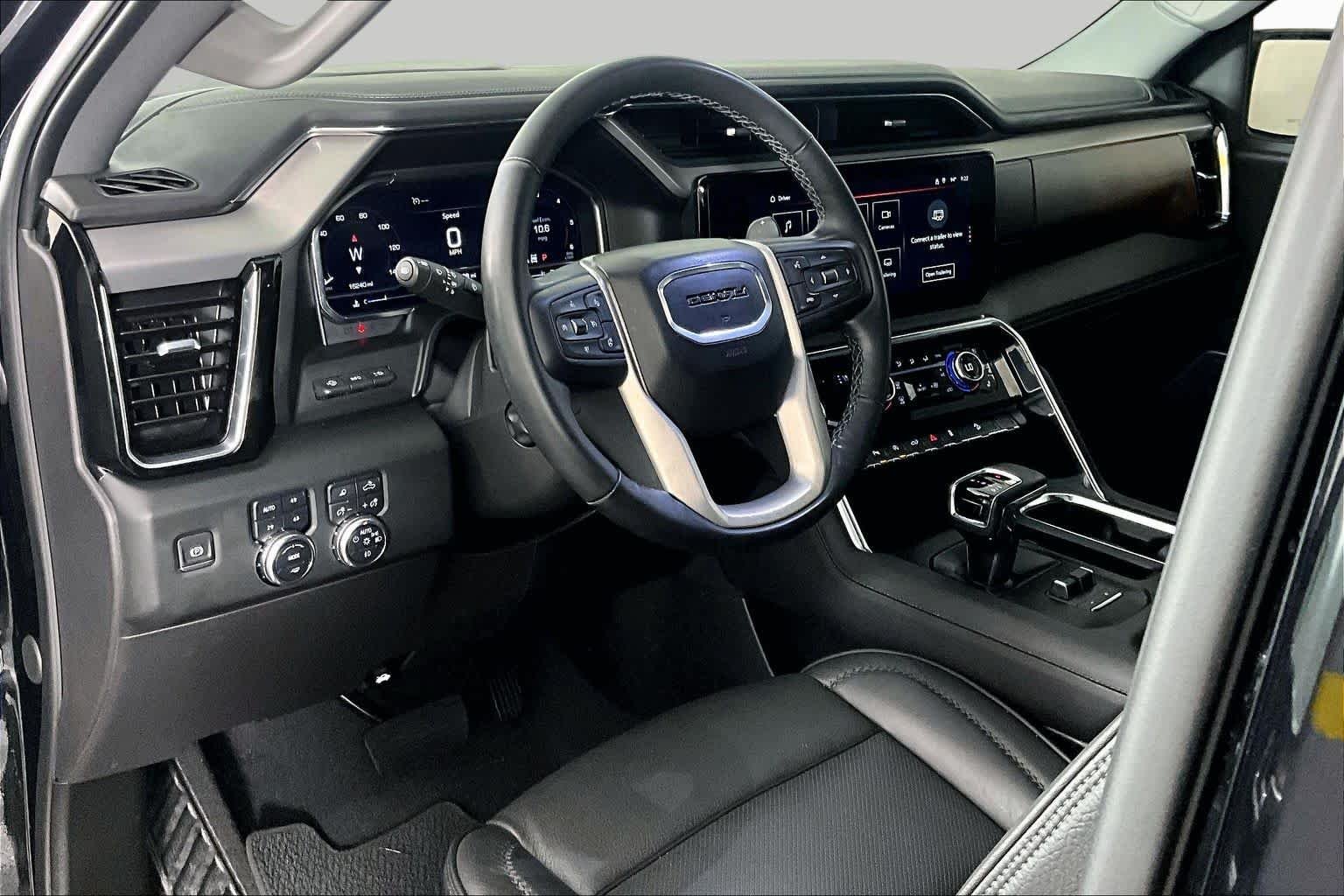 Used 2025 Onyx Black GMC Denali image 17