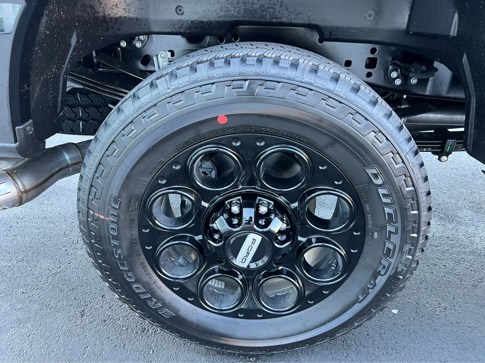 New 2026 Agate Black Metallic Ford F-350® Lariat® image 10