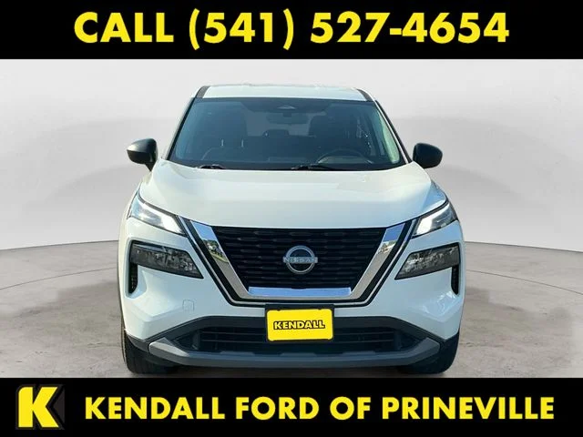 Used 2023 Glacier White Nissan S image 2