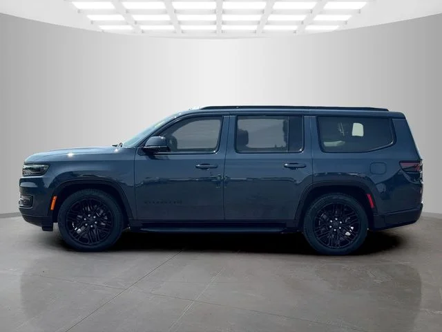 Certified Used 2025  Jeep Series II image 4