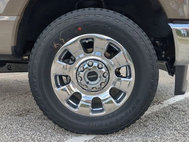 New 2026 Gray Ford King Ranch image 11