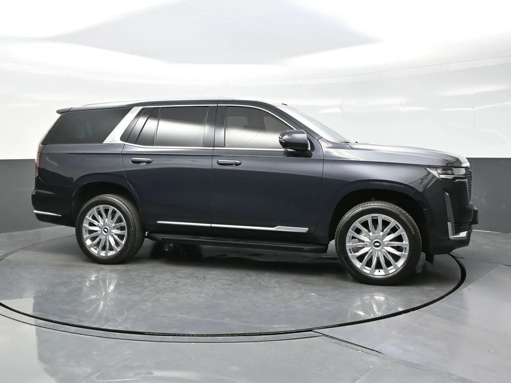 Used 2024 Gray Cadillac Premium Luxury image 8