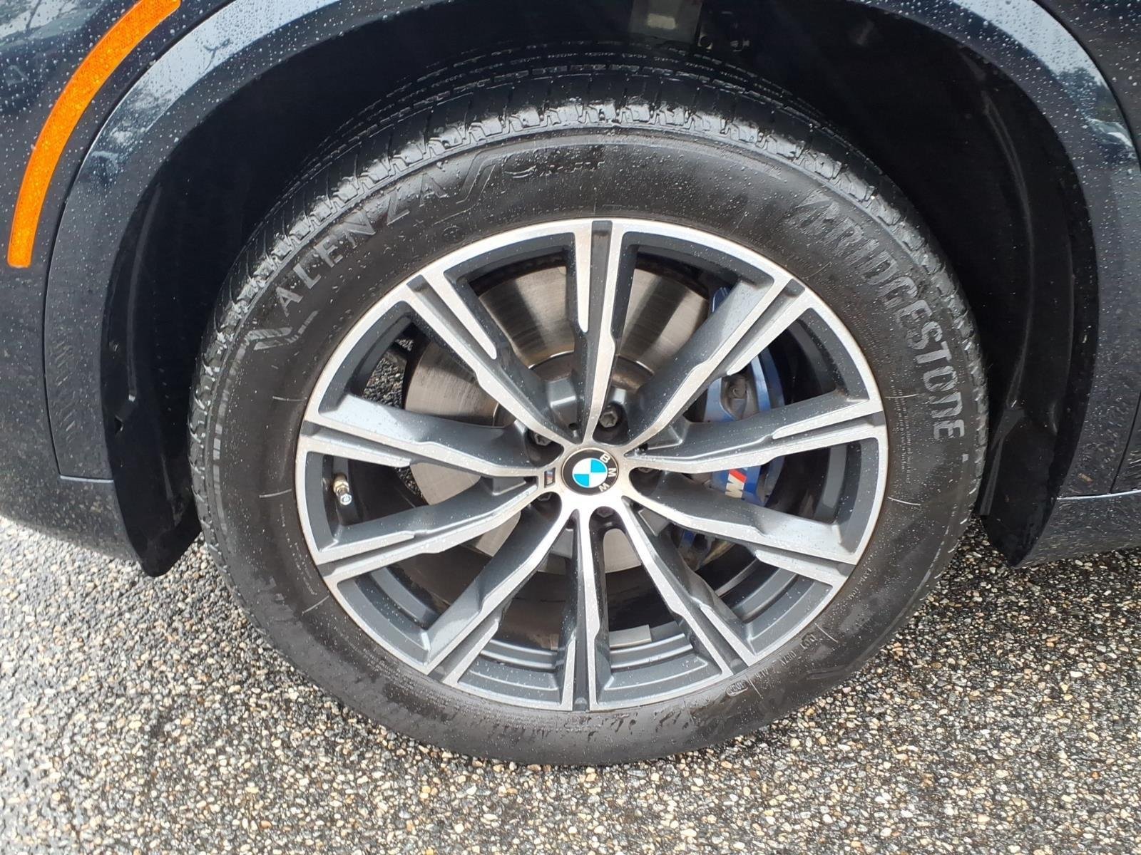 Used 2023 Carbon Black Metallic BMW xDrive40i image 9