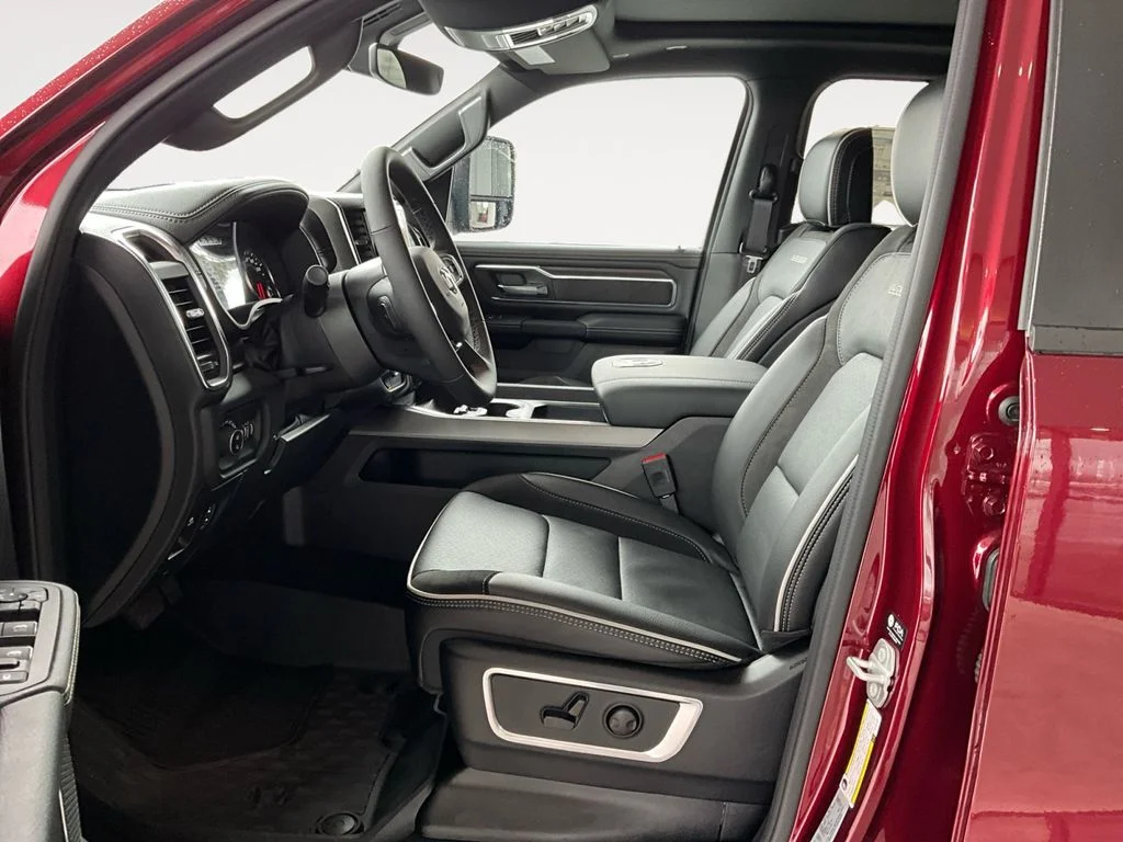 New 2026 Delmonico Red Pearl-Coat Exterior Paint RAM Laramie image 11