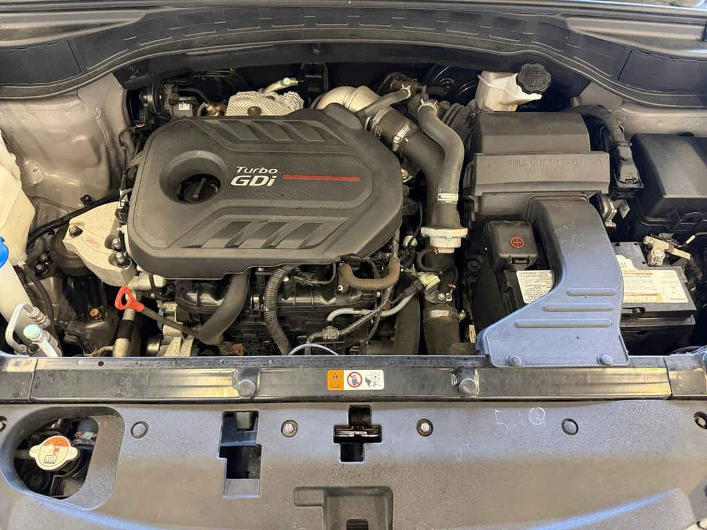 Used 2018 Gray Hyundai 2.0T image 14