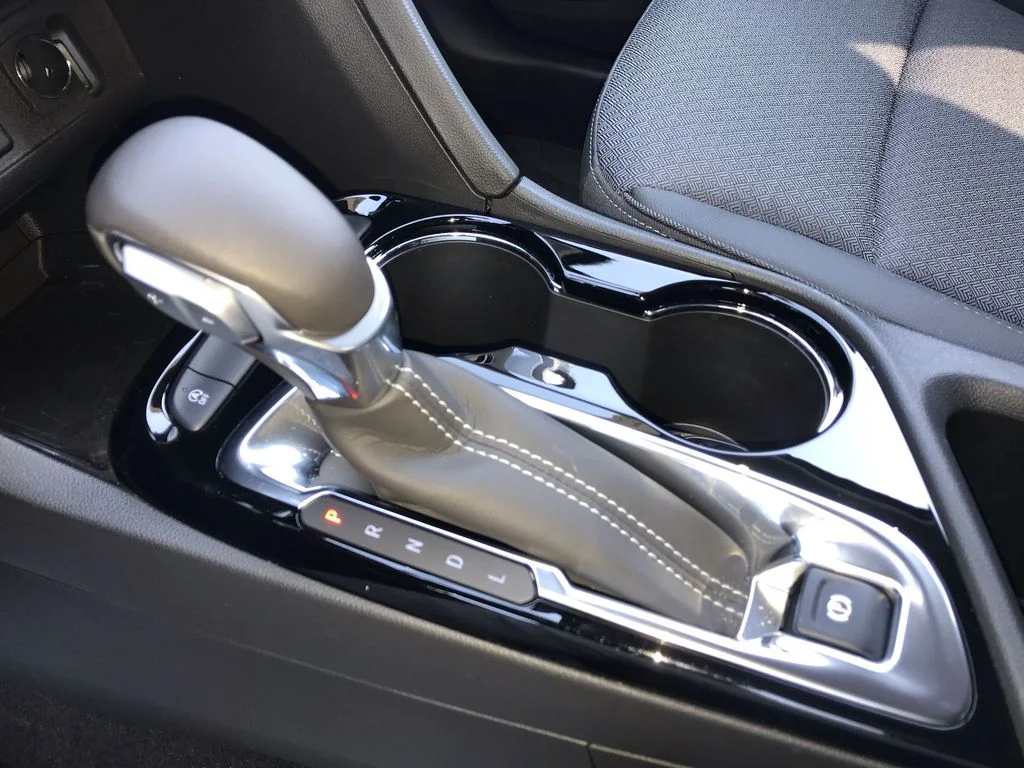 Used 2023 Gray Buick Select image 19