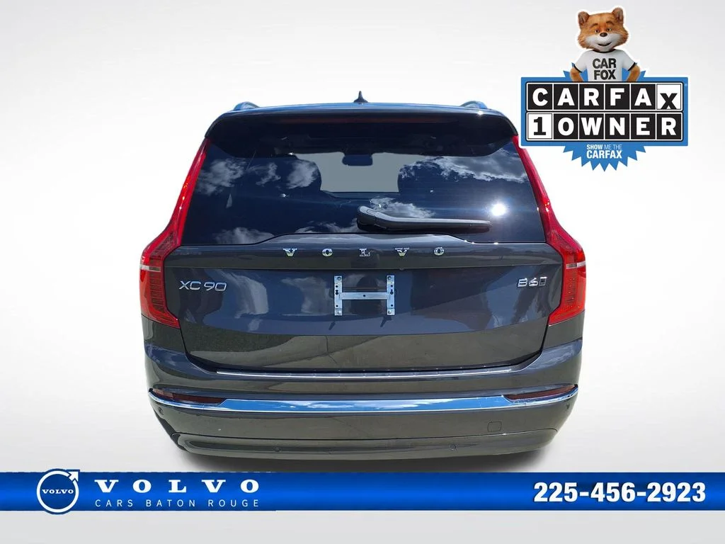 Used 2024 Gray Volvo Ultimate image 7
