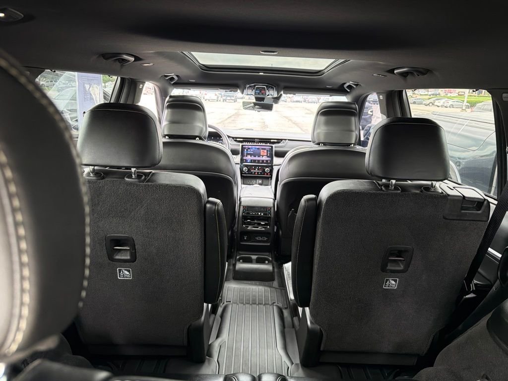 Used 2021 Gray Jeep Overland image 31