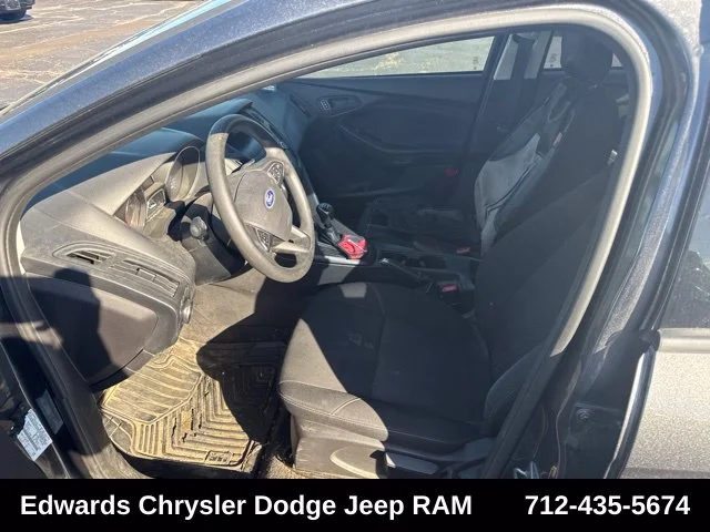 Used 2018 Gray Ford S image 3